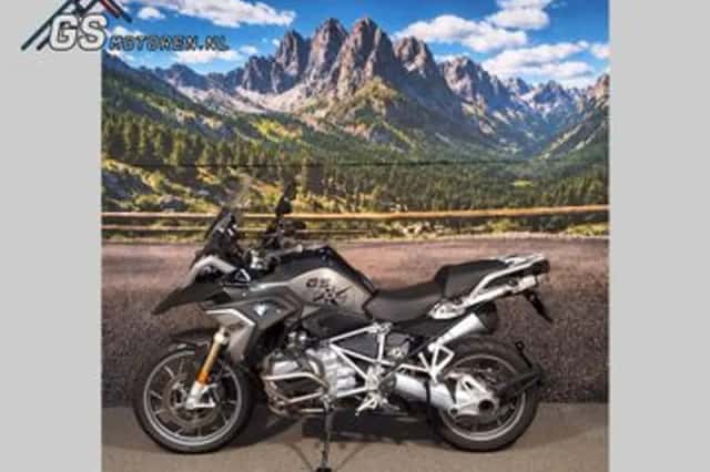BMW R (2019) thumbnail 2