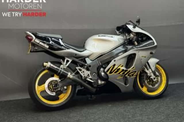 Kawasaki Ninja (2000) thumbnail 3