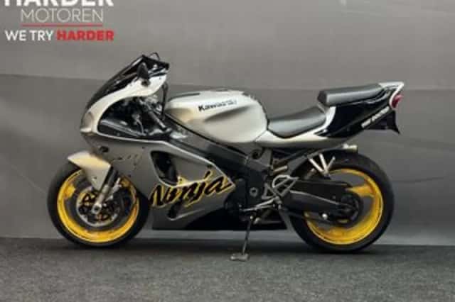 Kawasaki Ninja (2000) thumbnail 4