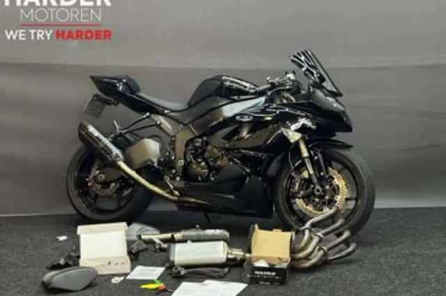 Kawasaki Ninja (2010) thumbnail 1