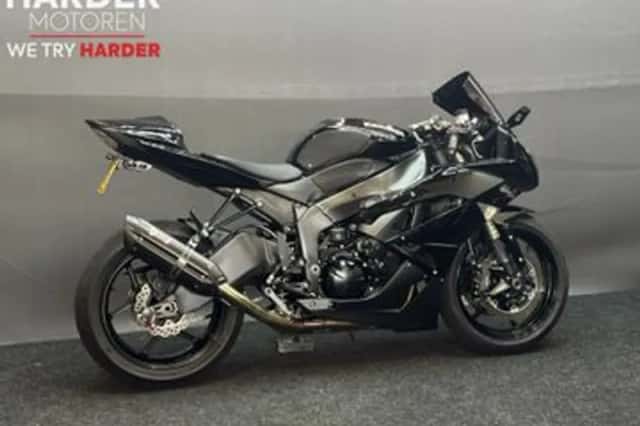Kawasaki Ninja (2010) thumbnail 3