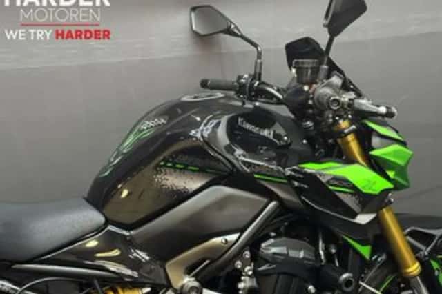 Kawasaki Z 900 se (2023) thumbnail 6