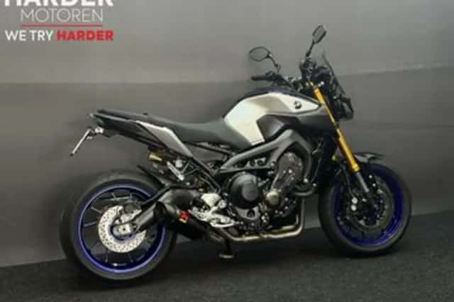 Yamaha MT 09 SP (2019) thumbnail 3