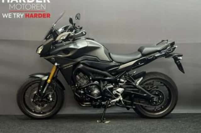 Yamaha Tracer 900 (2015) thumbnail 4