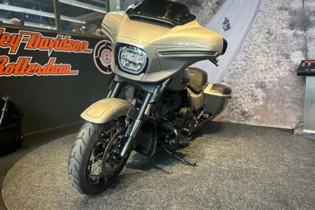 Harley-Davidson Cvo Street Glide (2023) thumbnail 5