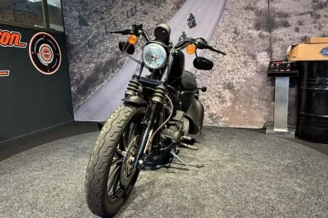 Harley-Davidson Sportster (2011) thumbnail 5