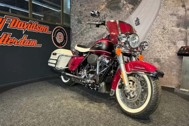 Harley-Davidson Electra Glide (2023) thumbnail 1