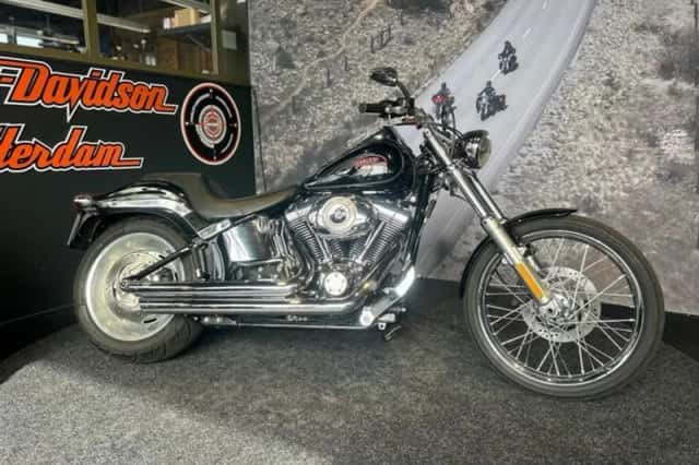 Harley-Davidson Softail Custom (2009) thumbnail 1
