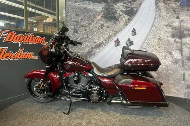 Harley-Davidson Cvo Street Glide (2019) thumbnail 5