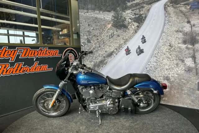 Harley-Davidson Dyna LOW Rider (2006) thumbnail 3