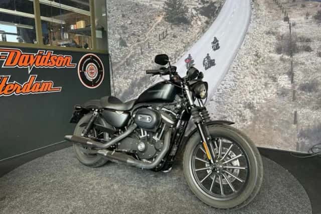 Harley-Davidson Sportster (2010) thumbnail 1
