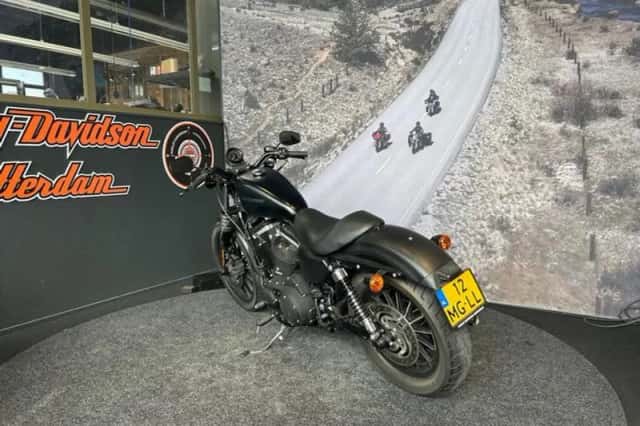Harley-Davidson Sportster (2010) thumbnail 5