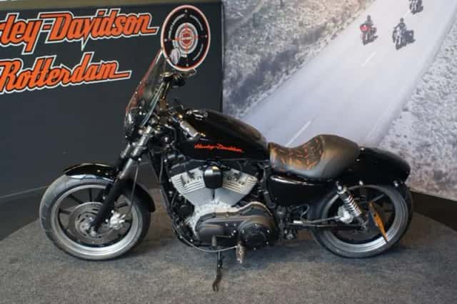 Harley-Davidson 883 L Super Low (2011) thumbnail 3