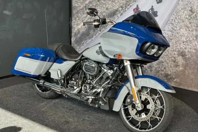 Harley-Davidson Road Glide Special (2023) thumbnail 1