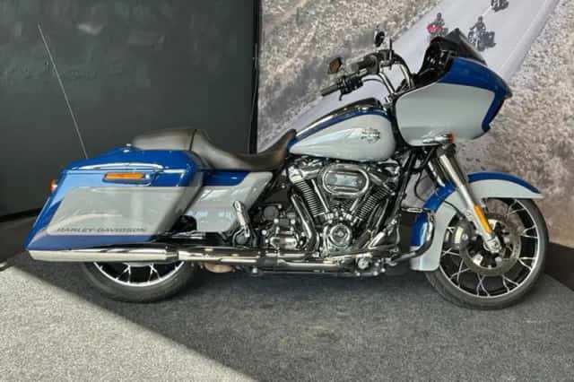 Harley-Davidson Road Glide Special (2023) thumbnail 2