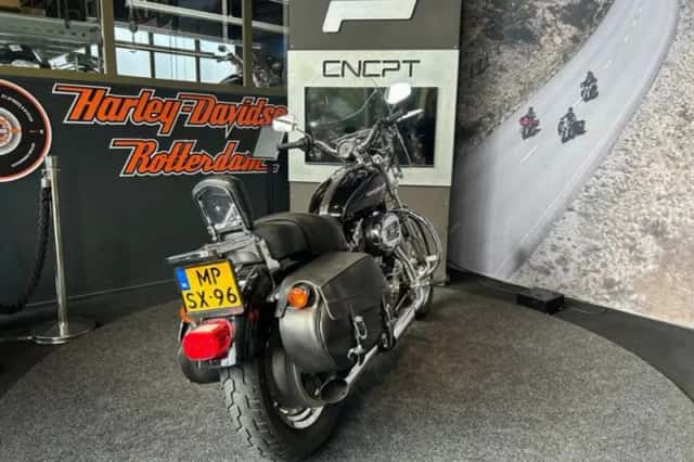 Harley-Davidson Sportster 1200 (2006) thumbnail 6