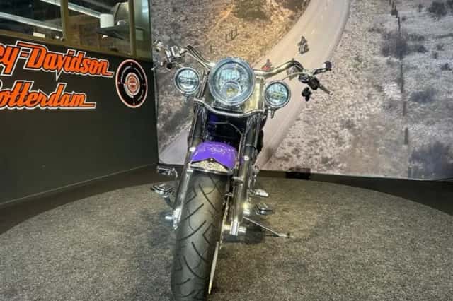 Harley-Davidson Fat Boy (2002) thumbnail 2