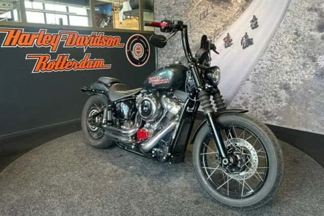 Harley-Davidson Street Bob (2025) thumbnail 1