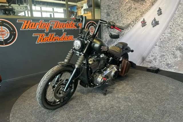 Harley-Davidson Street Bob (2025) thumbnail 3