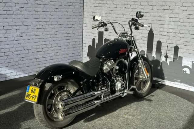 Harley-Davidson Softail Standard (2023) thumbnail 3