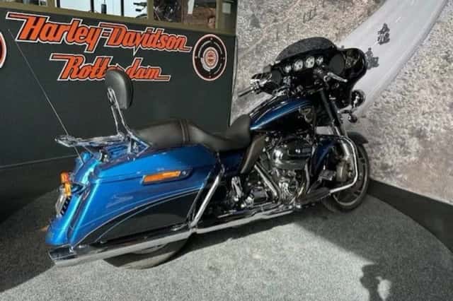 Harley-Davidson Street Glide (2018) thumbnail 3
