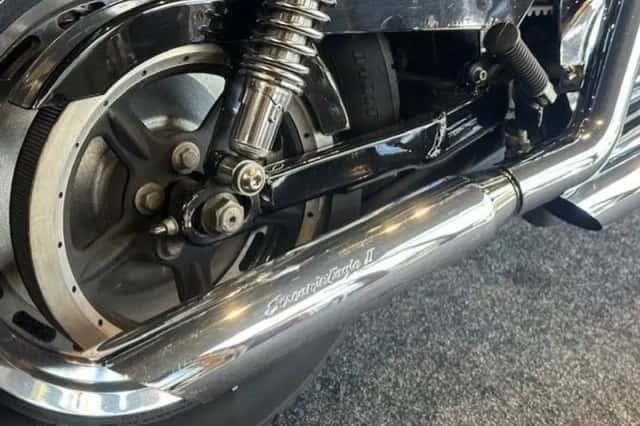Harley-Davidson Sportster 1200 Custom (2006) thumbnail 6