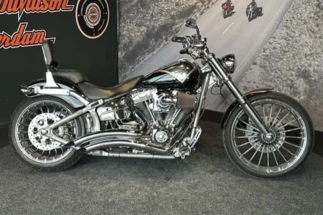 Harley-Davidson CVO Breakout (2013) thumbnail 5