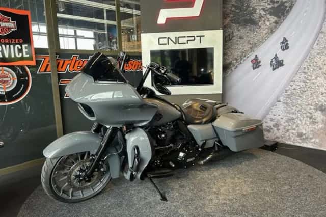 Harley-Davidson Road Glide (2019) thumbnail 4