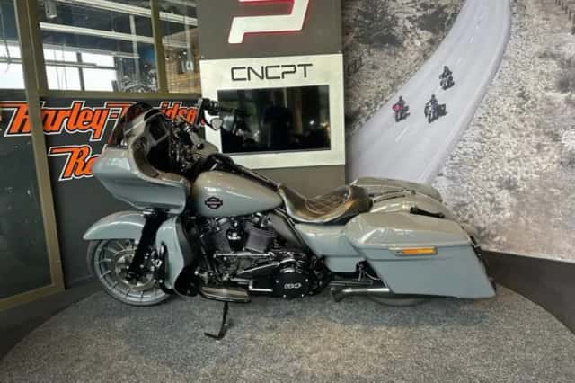 Harley-Davidson Road Glide (2019) thumbnail 5