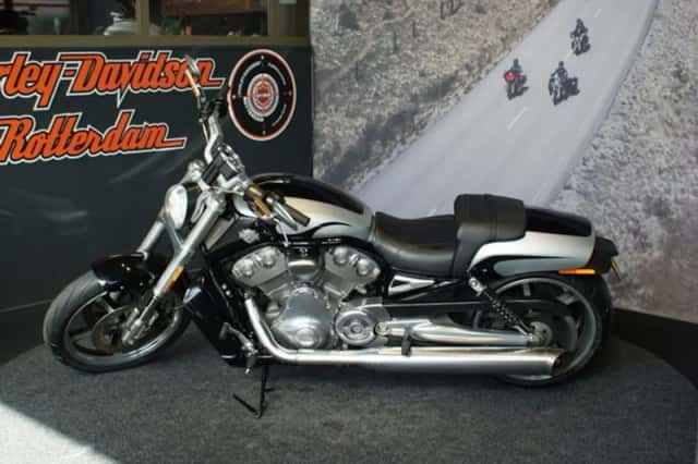 Harley-Davidson V-Rod Muscle (2009) thumbnail 5