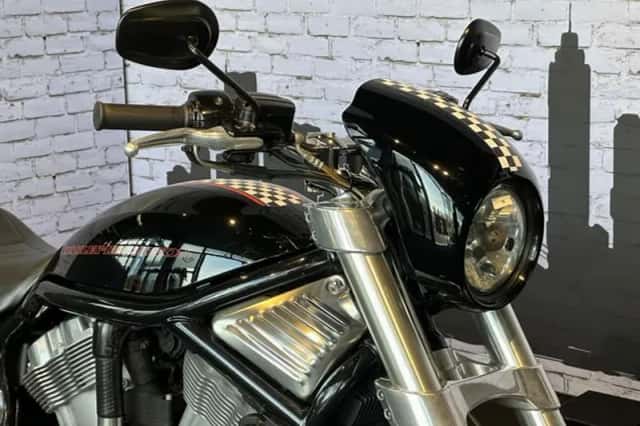 Harley-Davidson Street Rod (2005) thumbnail 5