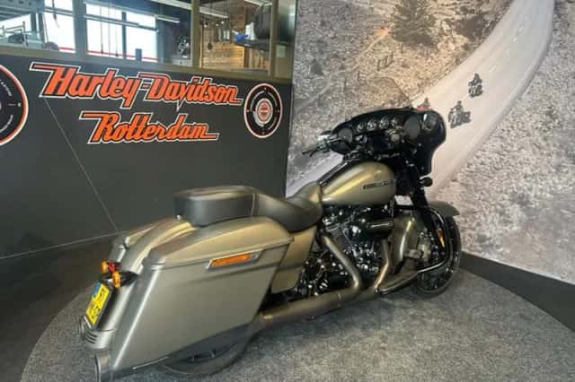 Harley-Davidson Street Glide (2019) thumbnail 3