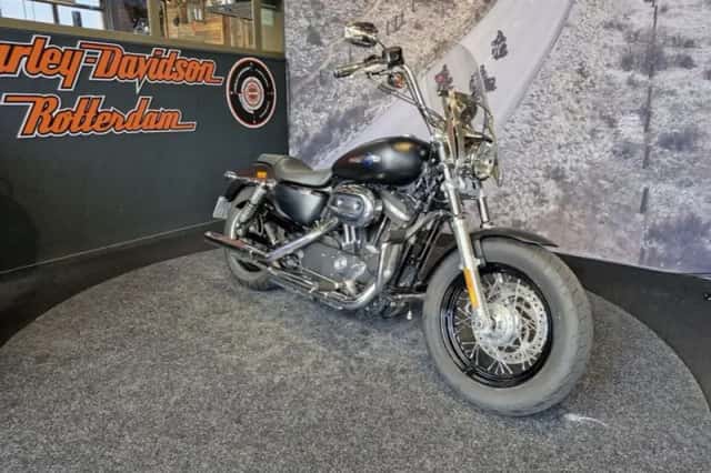 Harley-Davidson Custom Limited B (2014) thumbnail 1