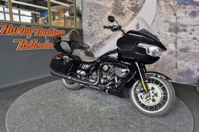 Harley-Davidson Road Glide Limited (2026) thumbnail 1