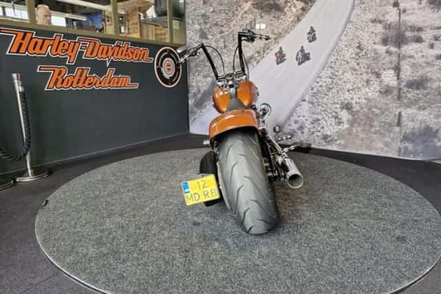 Harley-Davidson Breakout (2013) thumbnail 6