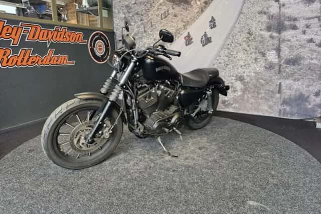 Harley-Davidson Sportster (2015) thumbnail 3