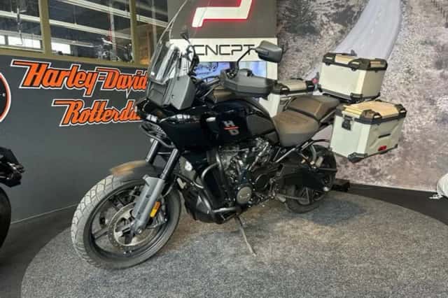 Harley-Davidson Pan America (2022) thumbnail 3