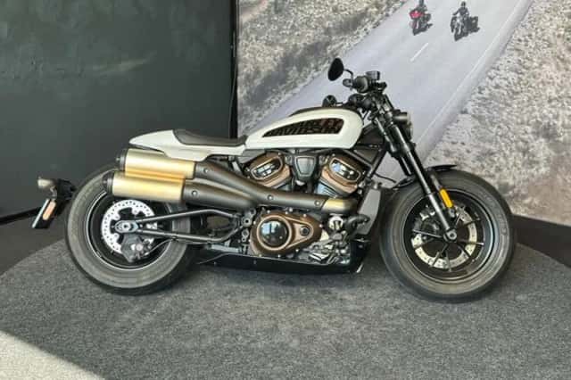 Harley-Davidson Sportster S (2022) thumbnail 2