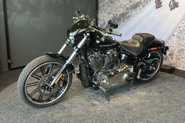 Harley-Davidson Breakout (2019) thumbnail 3