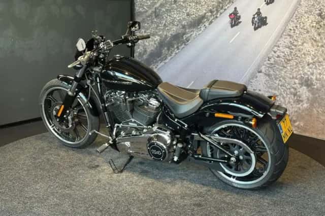 Harley-Davidson Breakout (2019) thumbnail 5