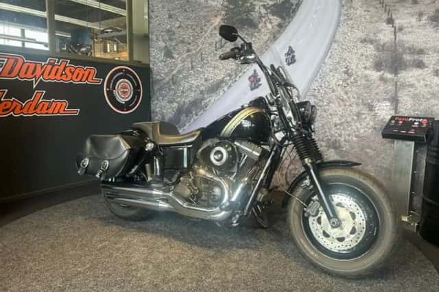 Harley-Davidson Dyna Fat Bob (2015) thumbnail 1