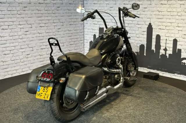 Harley-Davidson Dyna Fat Bob (2015) thumbnail 3