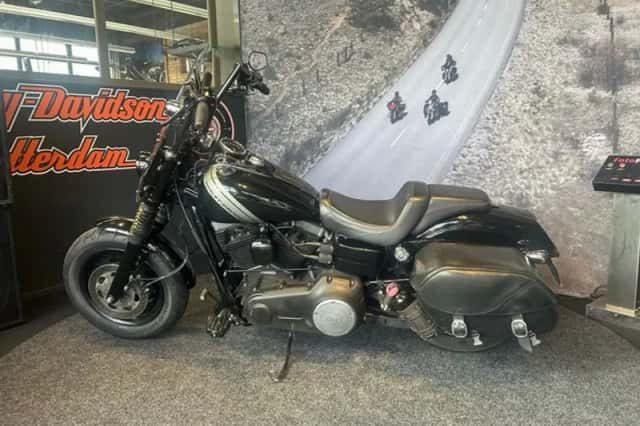 Harley-Davidson Dyna Fat Bob (2015) thumbnail 3