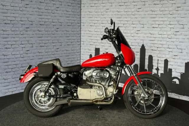 Harley-Davidson XL 883C (2004) thumbnail 2