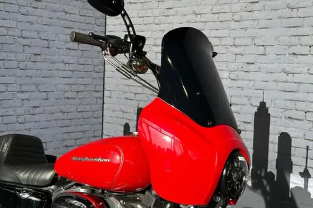 Harley-Davidson XL 883C (2004) thumbnail 4