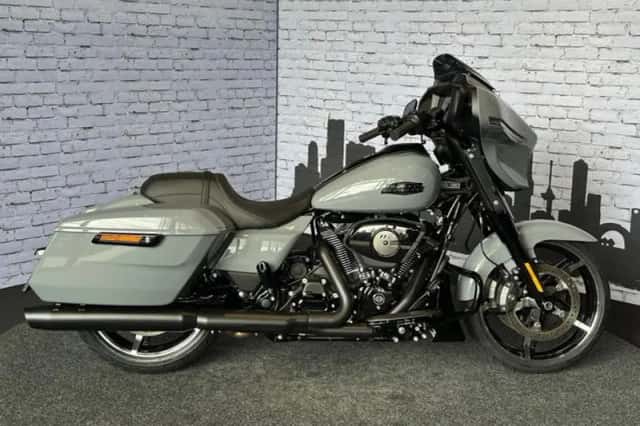 Harley-Davidson Street Glide (2026) thumbnail 2