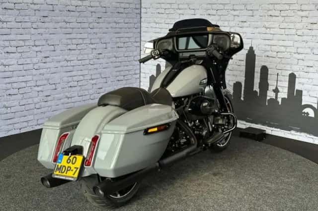Harley-Davidson Street Glide (2026) thumbnail 3