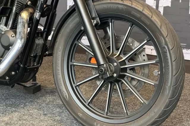 Harley-Davidson Iron 883 (2014) thumbnail 5