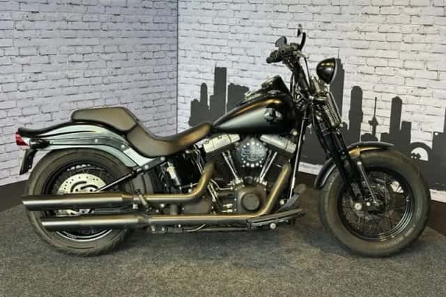 Harley-Davidson FLSTSB CROSS-BONES (2008) thumbnail 2
