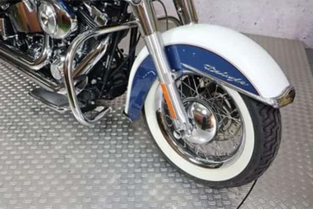 Harley-Davidson Softail Deluxe (2005) thumbnail 3